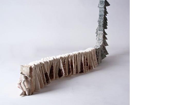 “Life”. Selected at Vendrell Ceramics Biennial. 2011